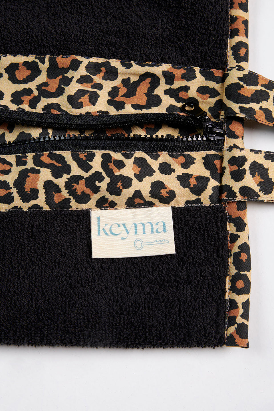 Double Zipper Waterproof Pouch - Leo